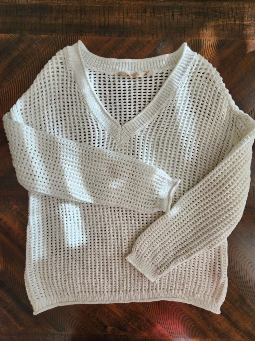 Soft Surroundings Open Knit Drop Shoulder Loose Fit V-Neck Sweater | Small